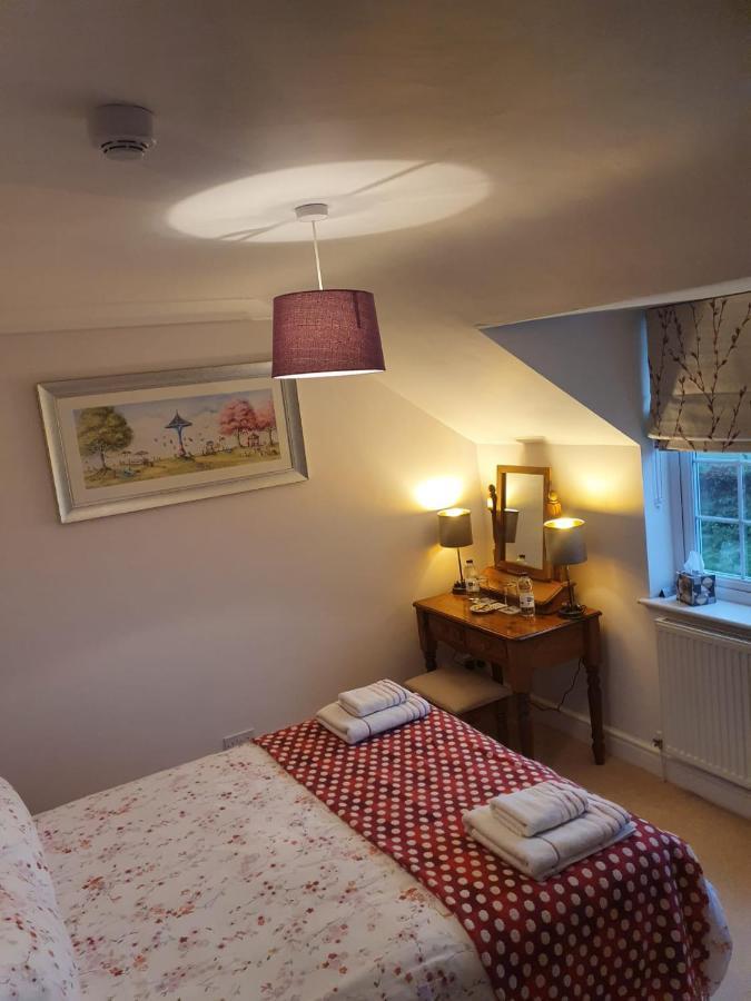 The Croft Guest House Narberth Eksteriør bilde