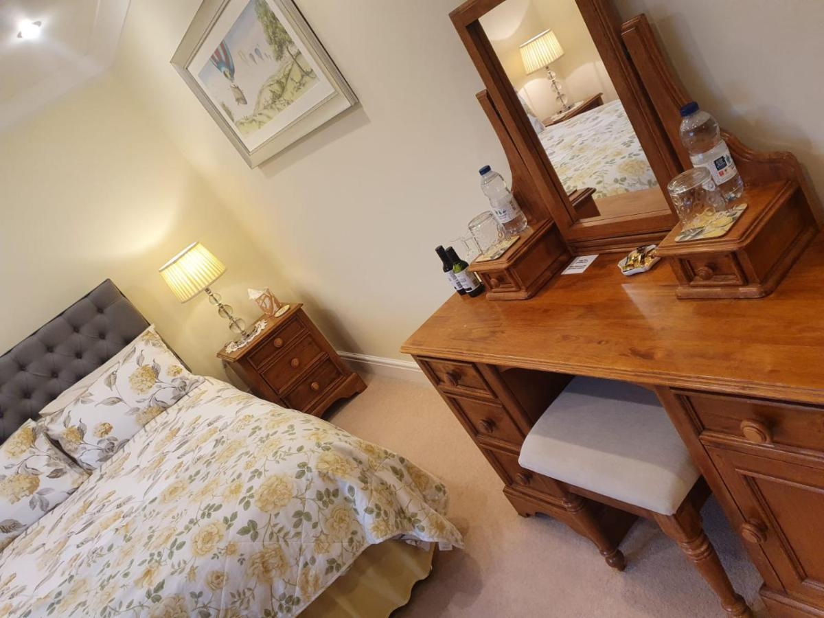 The Croft Guest House Narberth Eksteriør bilde
