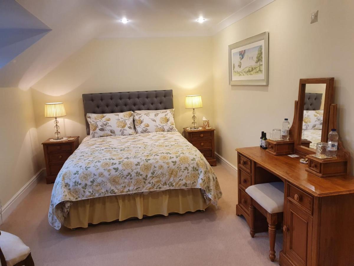 The Croft Guest House Narberth Eksteriør bilde